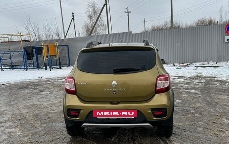 Renault Sandero II рестайлинг, 2015 год, 870 000 рублей, 3 фотография