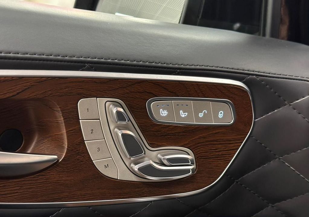 Mercedes-Benz V-Класс, 2022 год, 14 990 000 рублей, 8 фотография