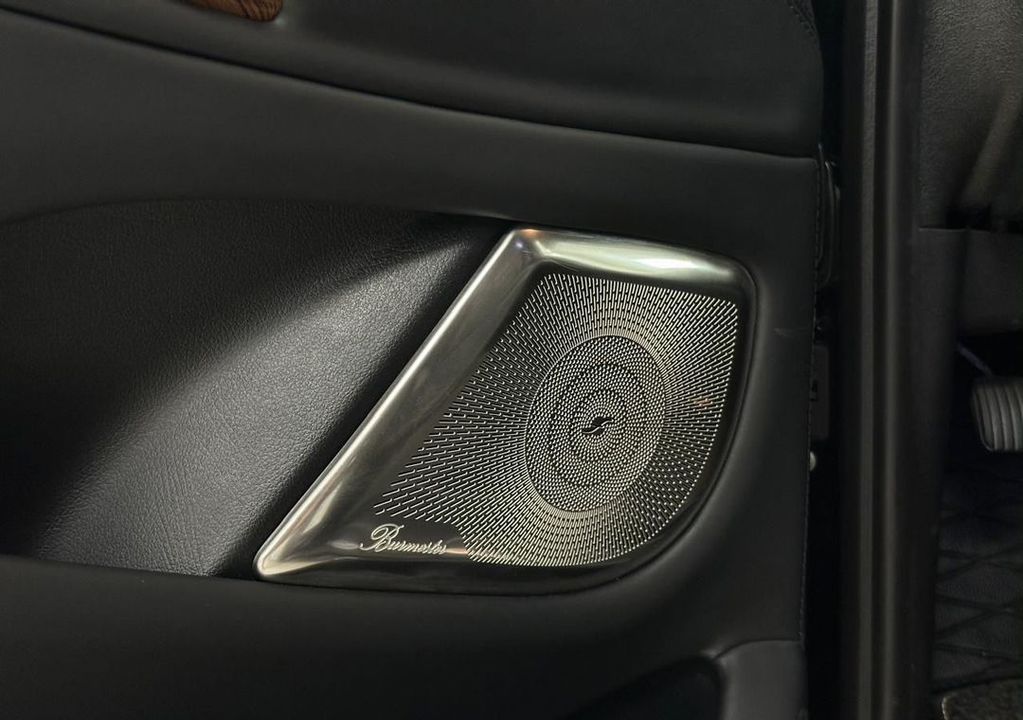 Mercedes-Benz V-Класс, 2022 год, 14 990 000 рублей, 9 фотография