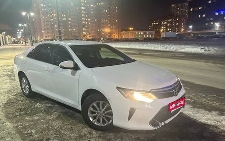 Toyota Camry, 2017 год, 1 500 000 рублей, 6 фотография