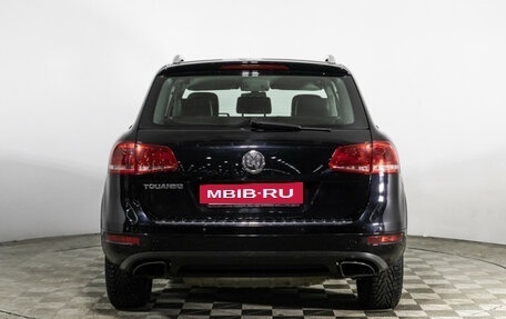 Volkswagen Touareg III, 2012 год, 2 950 000 рублей, 6 фотография