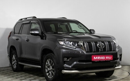 Toyota Land Cruiser Prado 150 рестайлинг 2, 2018 год, 5 399 000 рублей, 3 фотография