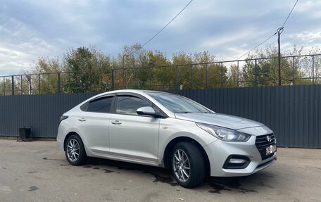 Hyundai Solaris II рестайлинг, 2017 год, 1 750 000 рублей, 5 фотография