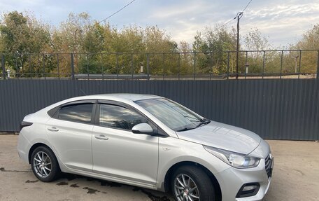 Hyundai Solaris II рестайлинг, 2017 год, 1 750 000 рублей, 4 фотография