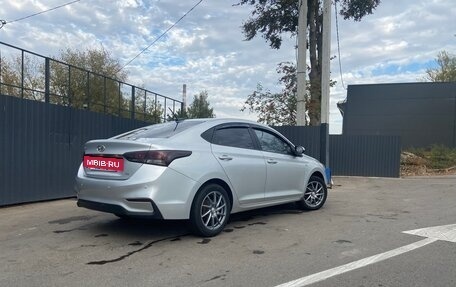 Hyundai Solaris II рестайлинг, 2017 год, 1 750 000 рублей, 3 фотография