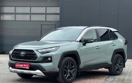 Toyota RAV4, 2022 год, 2 700 000 рублей, 1 фотография