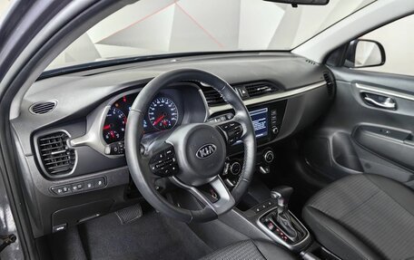 KIA Rio IV, 2021 год, 1 798 000 рублей, 14 фотография