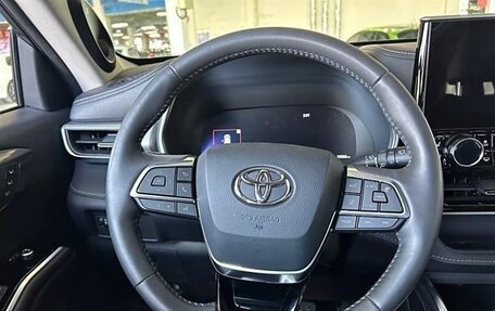 Toyota Highlander, 2022 год, 3 510 000 рублей, 11 фотография