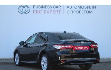 Toyota Camry, 2018 год, 2 760 000 рублей, 5 фотография