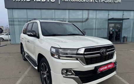 Toyota Land Cruiser 200, 2020 год, 10 250 000 рублей, 3 фотография