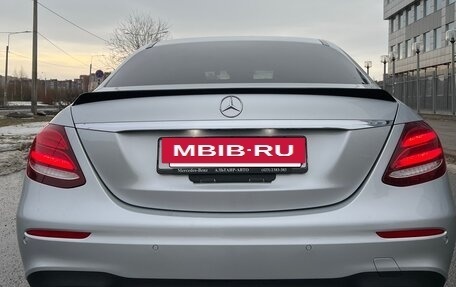 Mercedes-Benz E-Класс, 2016 год, 2 750 000 рублей, 7 фотография