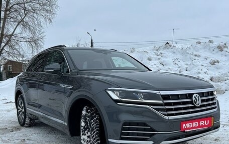 Volkswagen Touareg III, 2019 год, 5 000 000 рублей, 5 фотография