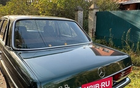 Mercedes-Benz W123, 1981 год, 250 000 рублей, 2 фотография