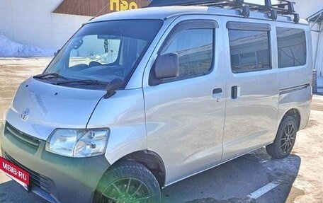 Toyota Lite Ace VI, 2017 год, 1 400 000 рублей, 2 фотография