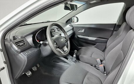 KIA Rio III рестайлинг, 2013 год, 590 000 рублей, 20 фотография