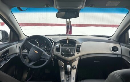 Chevrolet Cruze II, 2012 год, 860 000 рублей, 6 фотография