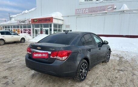 Chevrolet Cruze II, 2012 год, 860 000 рублей, 3 фотография