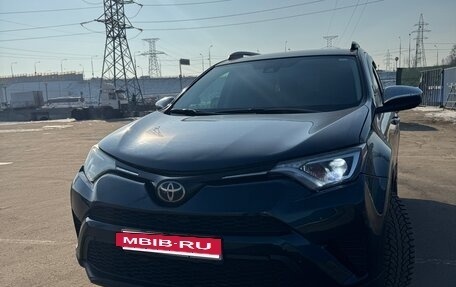 Toyota RAV4, 2018 год, 2 550 000 рублей, 5 фотография