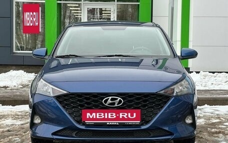 Hyundai Solaris II рестайлинг, 2021 год, 1 777 000 рублей, 2 фотография