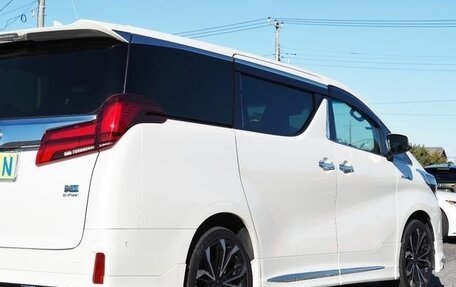 Toyota Alphard III, 2022 год, 3 840 000 рублей, 13 фотография