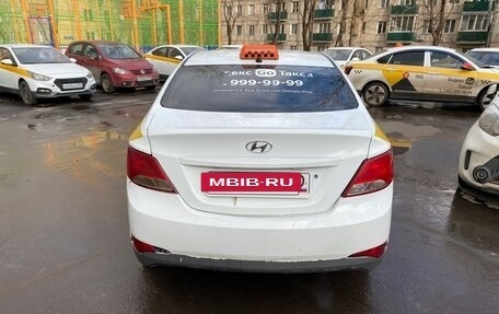 Hyundai Solaris II рестайлинг, 2016 год, 500 000 рублей, 7 фотография