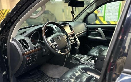 Toyota Land Cruiser 200, 2014 год, 11 000 000 рублей, 9 фотография