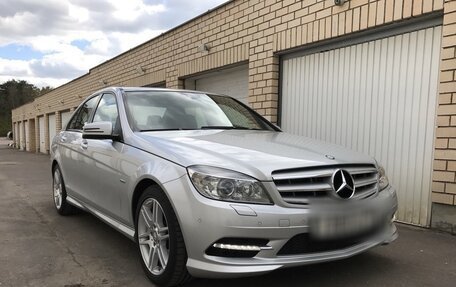 Mercedes-Benz C-Класс, 2010 год, 1 600 000 рублей, 2 фотография