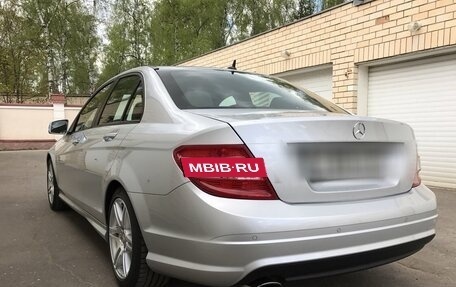 Mercedes-Benz C-Класс, 2010 год, 1 600 000 рублей, 3 фотография