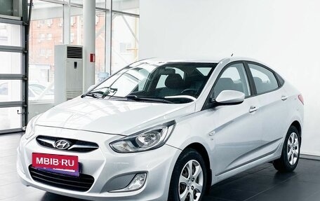 Hyundai Solaris II рестайлинг, 2013 год, 1 040 000 рублей, 2 фотография