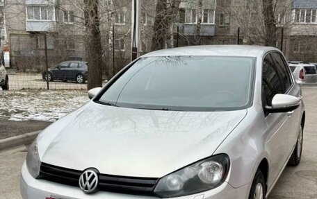 Volkswagen Golf VI, 2010 год, 850 000 рублей, 3 фотография