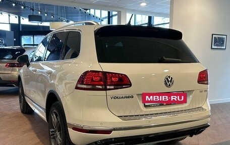 Volkswagen Touareg III, 2016 год, 4 150 000 рублей, 2 фотография