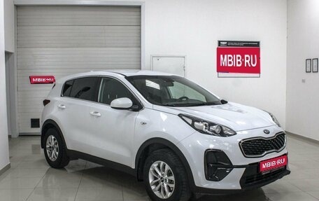 KIA Sportage IV рестайлинг, 2018 год, 1 950 000 рублей, 1 фотография