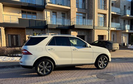 Mercedes-Benz M-Класс, 2012 год, 2 390 000 рублей, 3 фотография