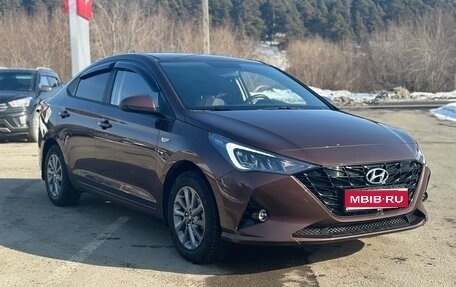 Hyundai Solaris II рестайлинг, 2021 год, 1 999 000 рублей, 1 фотография
