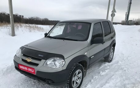 Chevrolet Niva I рестайлинг, 2012 год, 535 000 рублей, 1 фотография