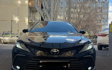 Toyota Camry, 2022 год, 3 850 000 рублей, 9 фотография