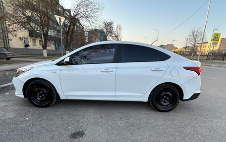 Hyundai Solaris II рестайлинг, 2020 год, 1 350 000 рублей, 8 фотография