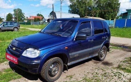 Chevrolet Niva I рестайлинг, 2007 год, 265 000 рублей, 2 фотография