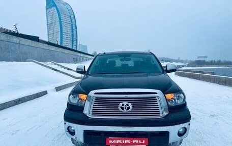 Toyota Tundra II, 2012 год, 3 100 000 рублей, 2 фотография