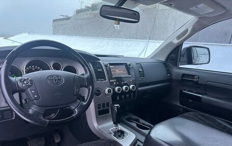 Toyota Tundra II, 2012 год, 3 100 000 рублей, 15 фотография