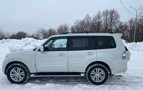 Mitsubishi Pajero IV, 2013 год, 3 000 000 рублей, 7 фотография