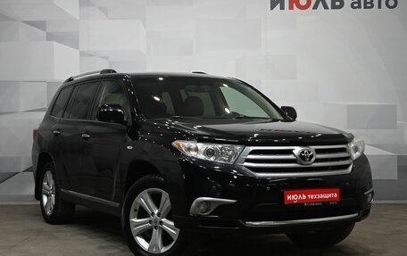 Toyota Highlander III, 2011 год, 2 250 000 рублей, 4 фотография