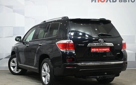 Toyota Highlander III, 2011 год, 2 250 000 рублей, 5 фотография