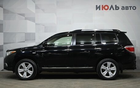 Toyota Highlander III, 2011 год, 2 250 000 рублей, 9 фотография