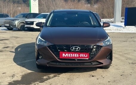 Hyundai Solaris II рестайлинг, 2021 год, 1 999 000 рублей, 3 фотография