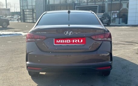 Hyundai Solaris II рестайлинг, 2021 год, 1 999 000 рублей, 7 фотография