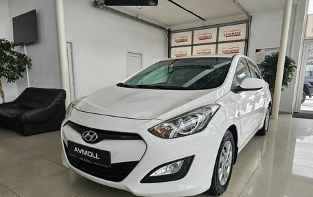 Hyundai i30 II рестайлинг, 2013 год, 1 349 000 рублей, 2 фотография