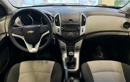 Chevrolet Cruze II, 2013 год, 850 000 рублей, 8 фотография