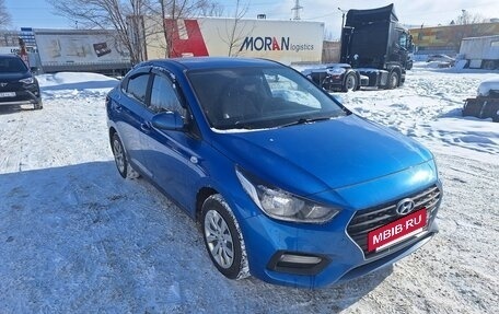 Hyundai Solaris II рестайлинг, 2017 год, 1 090 000 рублей, 3 фотография