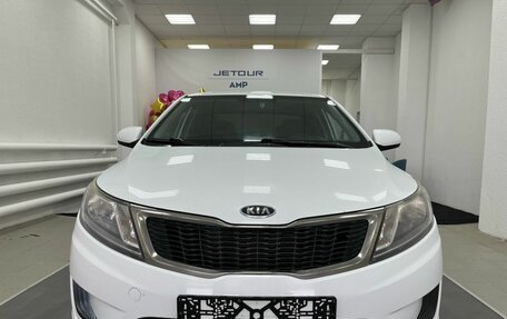 KIA Rio III рестайлинг, 2012 год, 680 000 рублей, 2 фотография